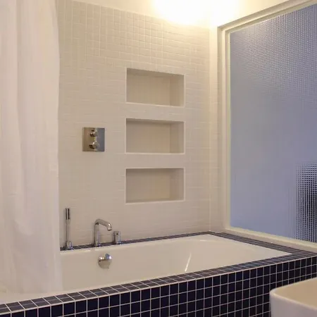 Beautiful Crossing North-south Appartement Paris